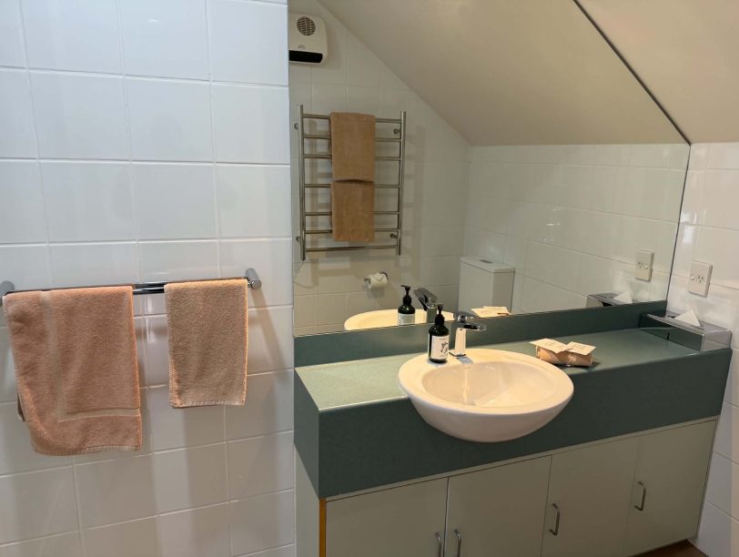 Bathroom-10